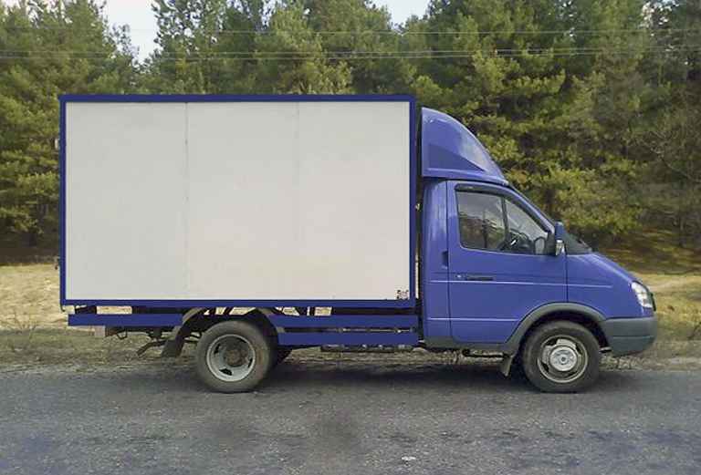 Грузотакси для перевозки автомобиля тойоты кроуна 1990гва из Владивостока в Тюмень